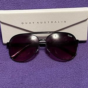 Quay Australia Vivinne mini sunglasses
